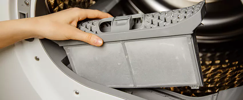 Signs Of A Clogged Dryer Lint Trap in Orinda, California